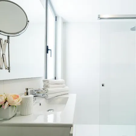 Vg- 2 Bedroom In Luxury Development *
