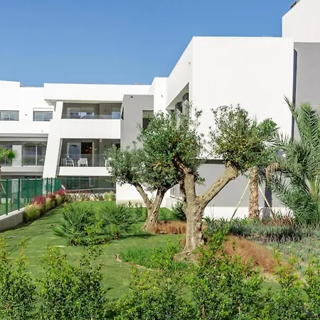 Apartment Vg- 2 Bedroom In Luxury Development