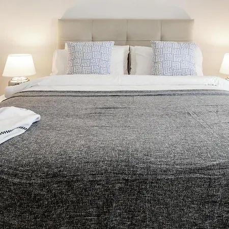 Vg- 2 Bedroom In Luxury Development * Estepona
